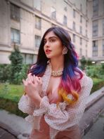 adahsharma4.jpg