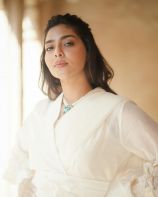 Aishwarya_Lekshmi26839831161880152_n.jpg