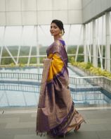 Aishwarya_Lekshmi5289539_n.jpg