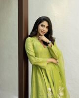 Aishwarya_Lekshmi_5322316686104770598_n.jpg