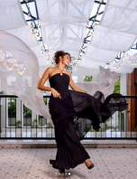 Andrea_Jeremiah_at_16-04-00.png