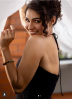 Andrea_Jeremiah_at_16-04-11.png
