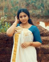 AnuSithara4836.jpg