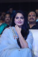 anushka-shetty-hit-pre-release30.jpg