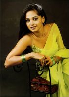 newpg-anushka43.jpg