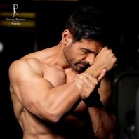 John-Abraham-15.jpg