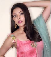 kajal34.JPG