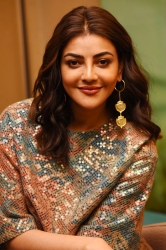 kajalagarwal32.jpg