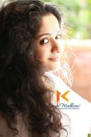 Kavya-Madhavan-9.jpg