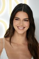 kendall_jenner_at_the_CFDA_fashion_awards4.jpg