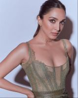 Kiara_Advani2WVkAAl8iS-19.jpg