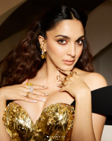 kiraadvani_at_14-03-13.png