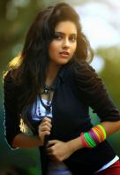 mahima-mambiar-photoshoot-stills-8-8.jpg