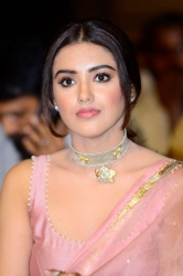 malavikasharma31.jpg