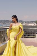 Mouni_Roy_NambiarWIAoF-ZX.jpg