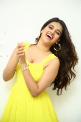 nidhhi-agerwal-hero-interview81.jpg