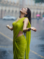 Nidhhi_Ravi_Tapadiaa_at_10-48-15.png