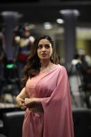 nivethapethuraj-r.jpg