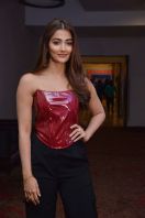 poojahegde20-20.jpg