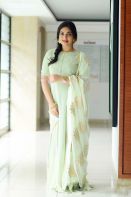 prayaga-martin-stills-june-2017-17.jpg