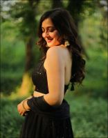 Priyal_Gor17.JPG