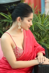 Ruhani_Sharma23.jpg