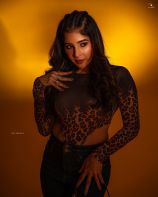 F-SakshiAgarwal19.jpg