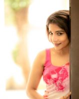 F-SakshiAgarwal20.jpg