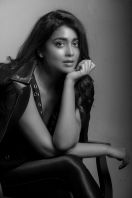 shriya4-3.jpg