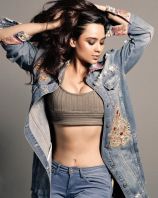 soundarya-sharma-stills-photos-pictures-73.jpg