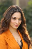 Tamannah-Bhatia-during-interview-11.jpg