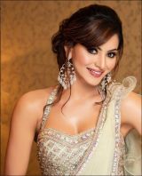 urvashi237E0.JPG